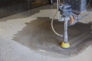 cut thick steel with water jet technology